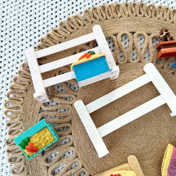 Loving Family Horse Pony Stable Accessory Set 10 Dusty Coco Trophy Fence Blanket - Picture 2 of 6